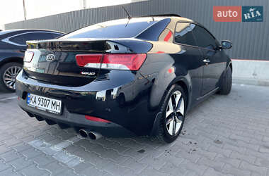 Купе Kia Cerato 2011 в 