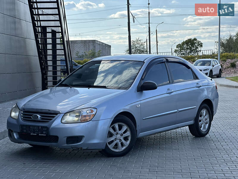 Седан Kia Cerato 2007 в Днепре