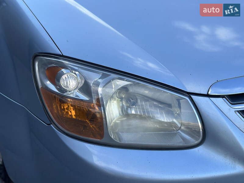 Седан Kia Cerato 2007 в Днепре