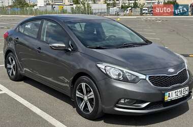 Седан Kia Cerato 2013 в Києві