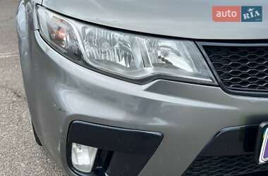 Купе Kia Cerato 2012 в 
