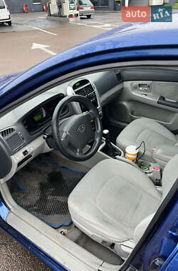 Седан Kia Cerato 2007 в 
