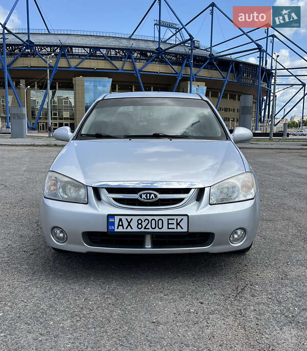 Седан Kia Cerato 2006 в Харькове
