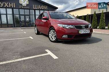 Седан Kia Cerato 2010 в 