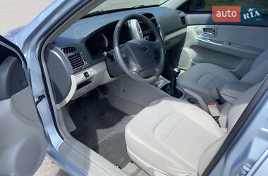 Седан Kia Cerato 2007 в 
