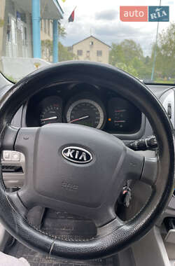 Седан Kia Cerato 2007 в 