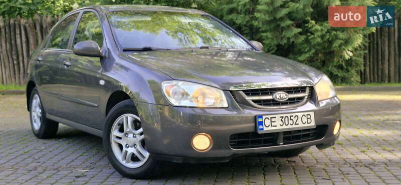 Седан Kia Cerato 2006 в Львові