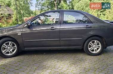 Седан Kia Cerato 2006 в 