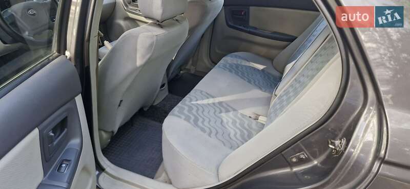 Седан Kia Cerato 2006 в Львові