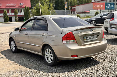 Седан Kia Cerato 2007 в 