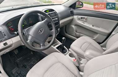 Седан Kia Cerato 2007 в 