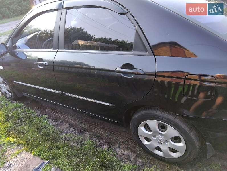 Седан Kia Cerato 2008 в Киеве
