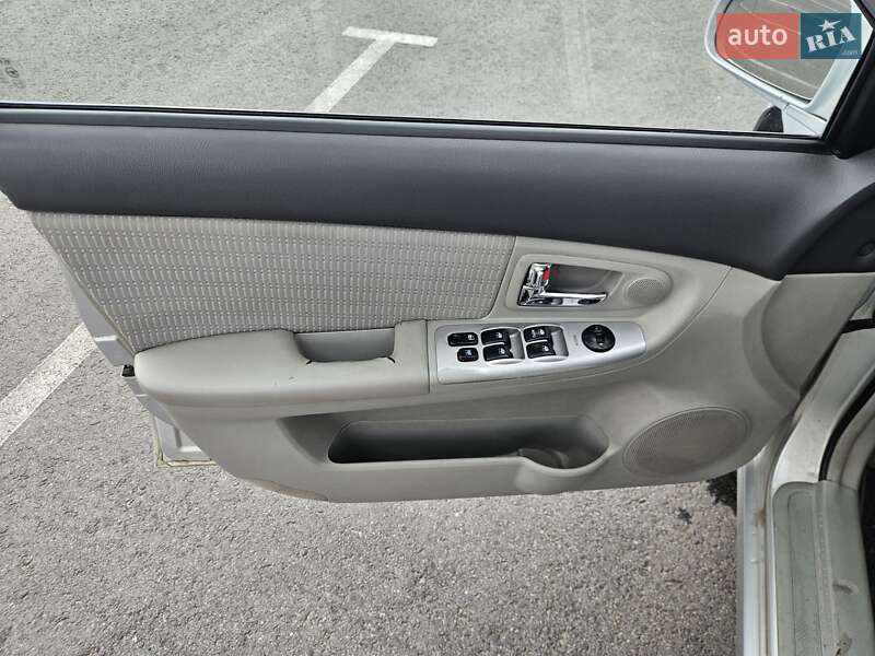 Седан Kia Cerato 2007 в Львове