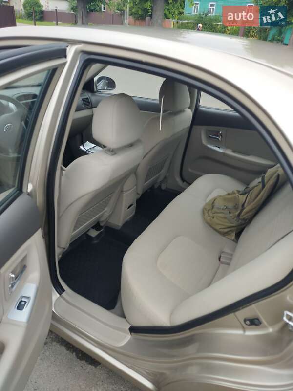 Седан Kia Cerato 2007 в Мене