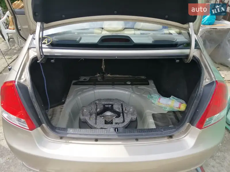 Kia Cerato 2008 VIN Y6LFE22728L013743 фото оголошення 10 з 41
