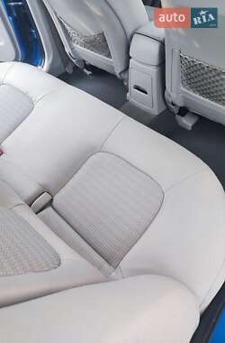 Седан Kia Cerato 2008 в 