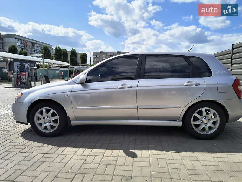 Хэтчбек Kia Cerato 2006 в Черкассах