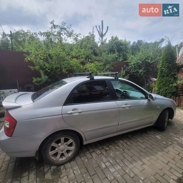 Седан Kia Cerato 2006 в Львові