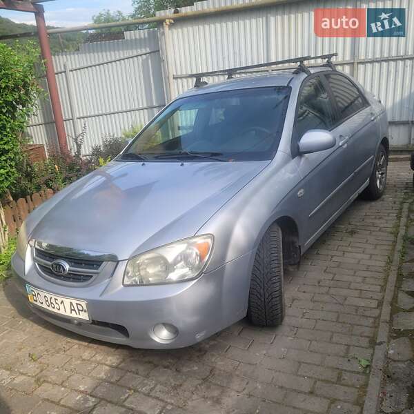 Седан Kia Cerato 2006 в Львові