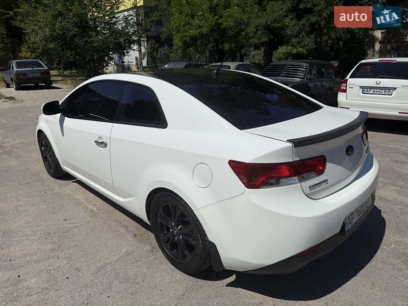 Купе Kia Cerato 2011 в Запорожье фото 2 Купе Kia Cerato 2011 в Запорожье