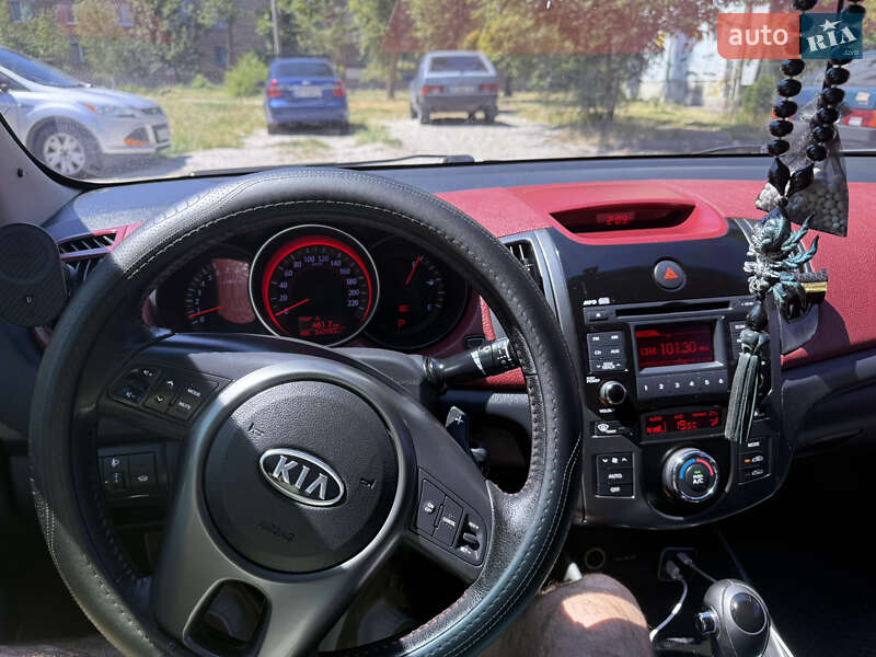 Купе Kia Cerato 2011 в Запорожье фото 8 Купе Kia Cerato 2011 в Запорожье