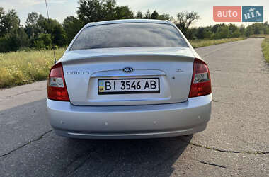 Седан Kia Cerato 2005 в 
