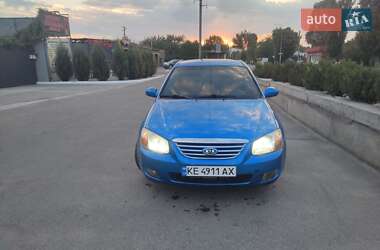 Седан Kia Cerato 2007 в Днепре