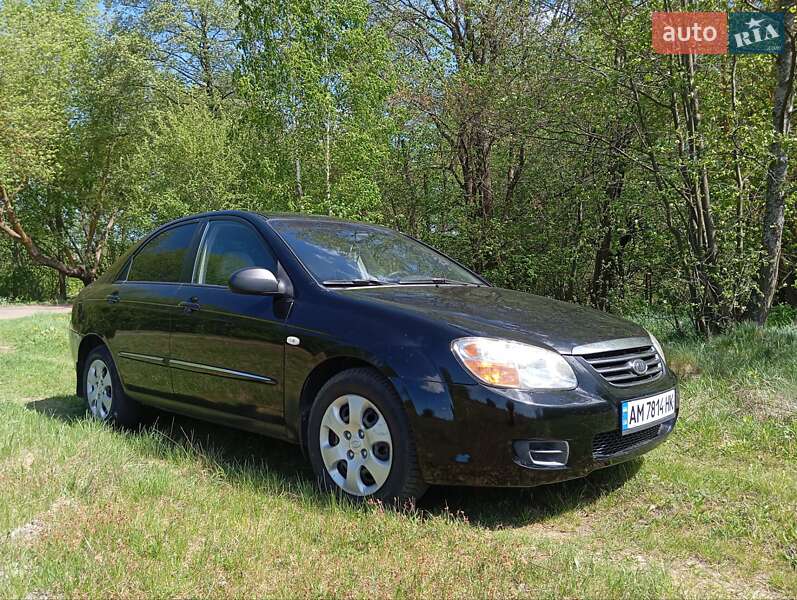 Седан Kia Cerato 2007 в 