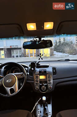 Седан Kia Cerato 2009 в 