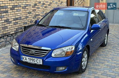 Седан Kia Cerato 2008 в Новом Буге