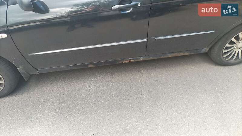 Седан Kia Cerato 2008 в Києві