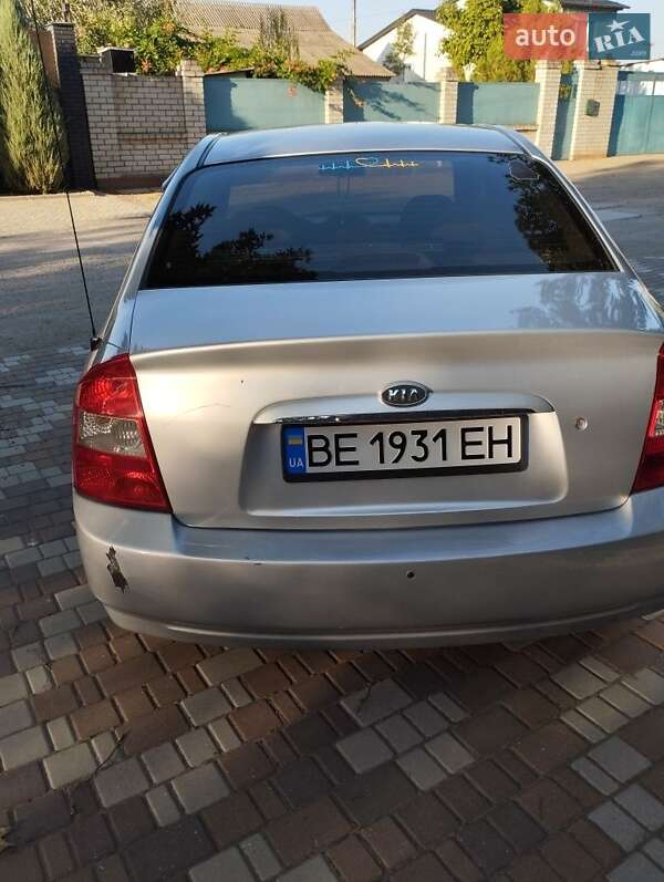 Седан Kia Cerato 2005 в Миколаєві