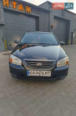 Седан Kia Cerato 2006 в Киеве