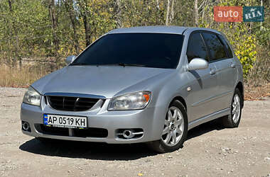 Хетчбек Kia Cerato 2005 в Дніпрі