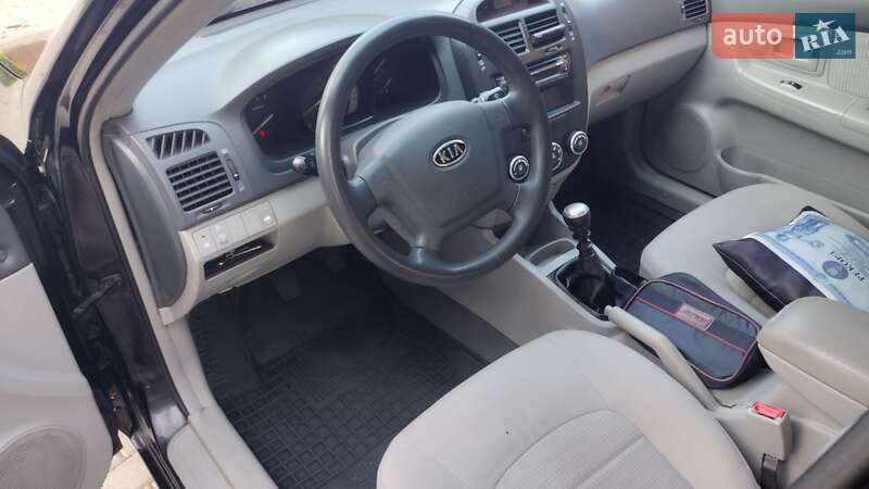 Седан Kia Cerato 2007 в Харькове