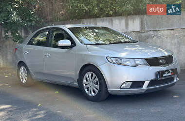 Седан Kia Cerato 2009 в Києві