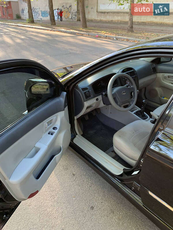 Седан Kia Cerato 2007 в Николаеве