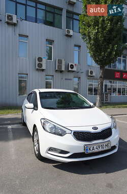 Седан Kia Cerato 2013 в Києві