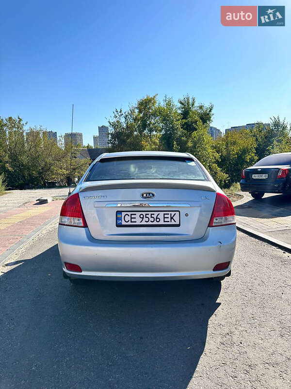 Седан Kia Cerato 2006 в Киеве