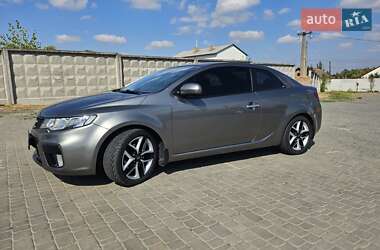 Купе Kia Cerato 2011 в Первомайске