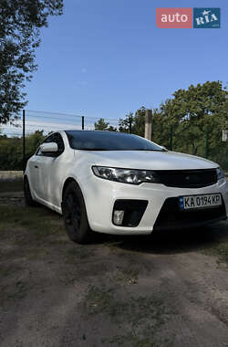 Купе Kia Cerato 2010 в Киеве