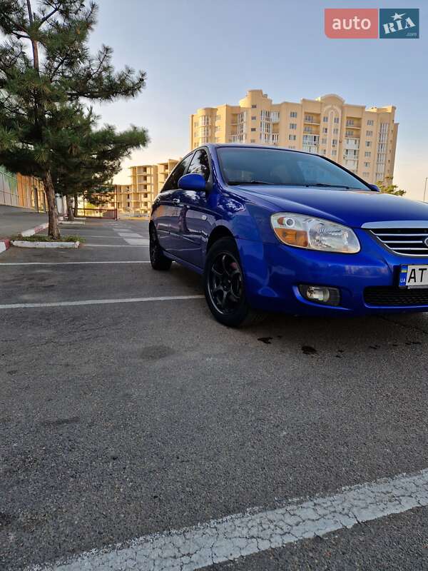 Седан Kia Cerato 2008 в Николаеве фото 4 Седан Kia Cerato 2008 в Николаеве