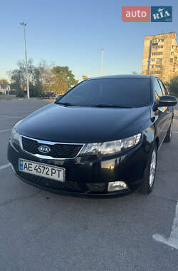 Седан Kia Cerato 2011 в Запоріжжі