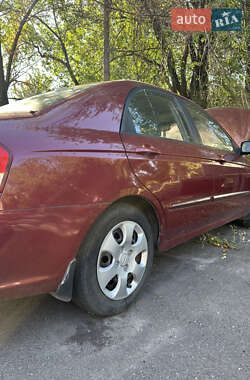 Седан Kia Cerato 2007 в 