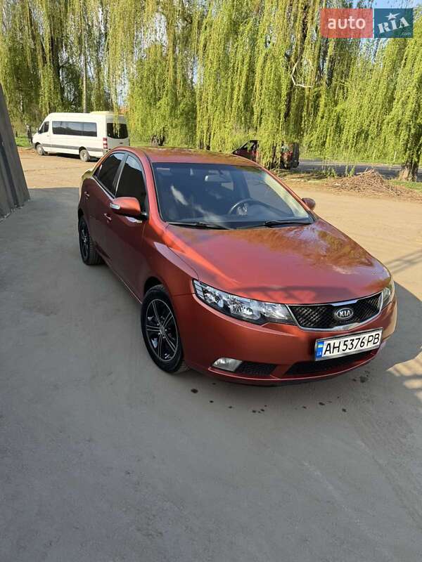 Седан Kia Cerato 2009 в Дружковке