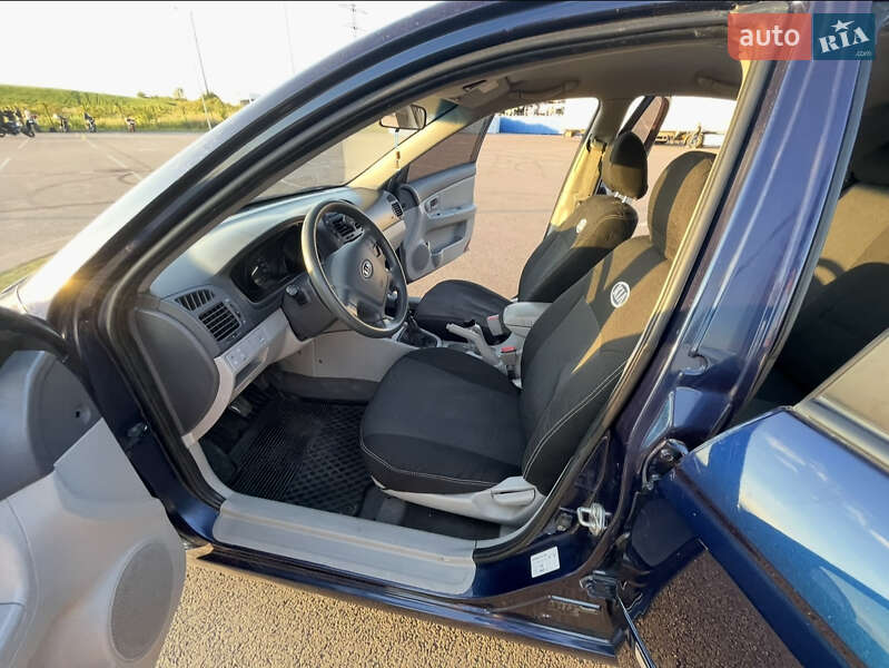 Седан Kia Cerato 2008 в Рівному фото 9 Седан Kia Cerato 2008 в Рівному