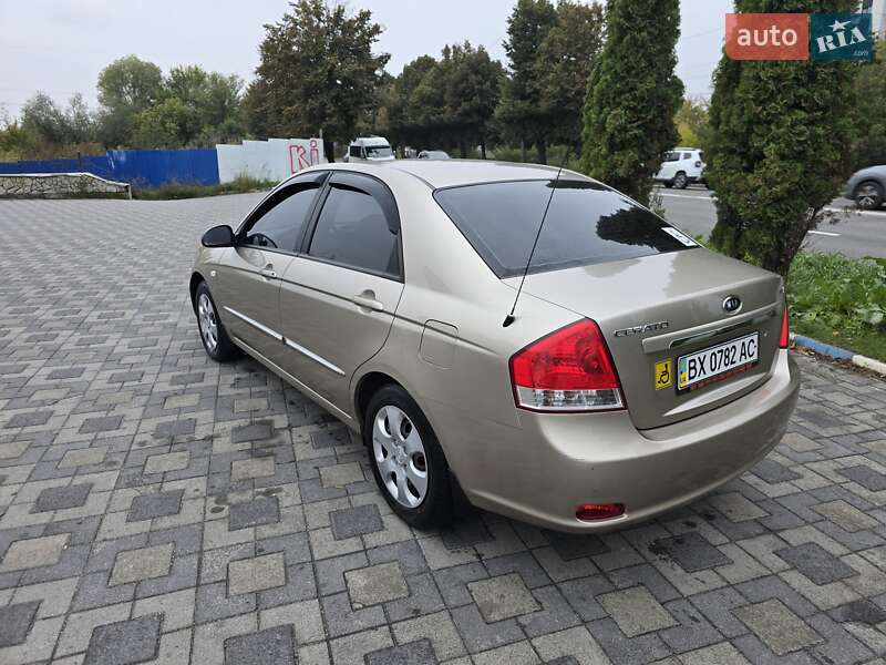 Хэтчбек Kia Cerato 2008 в Хмельницком фото 11 Хэтчбек Kia Cerato 2008 в Хмельницком