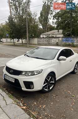 Купе Kia Cerato 2011 в Киеве