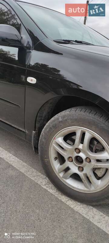 Седан Kia Cerato 2006 в Василькове