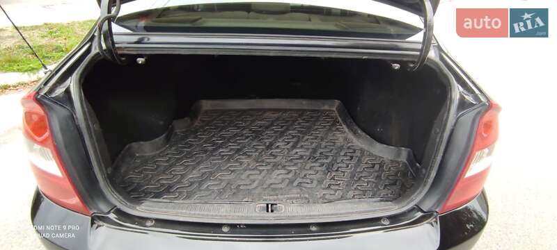 Седан Kia Cerato 2006 в Василькове